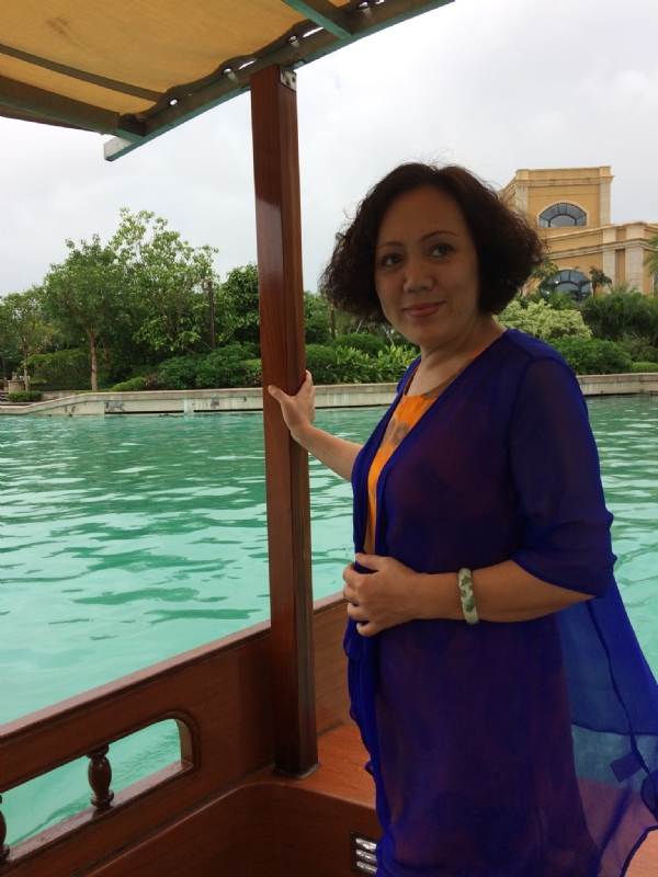 娜娜的第二张照片--梅州相亲服务中心