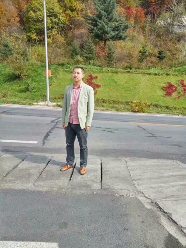 杨小雨的第一张照片--梅州相亲服务中心