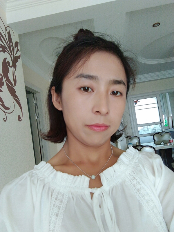 柠檬的第一张照片--梅州相亲服务中心