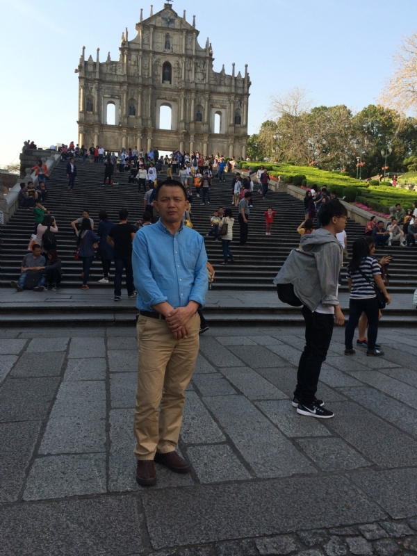 Larry的第一张照片--梅州相亲服务中心