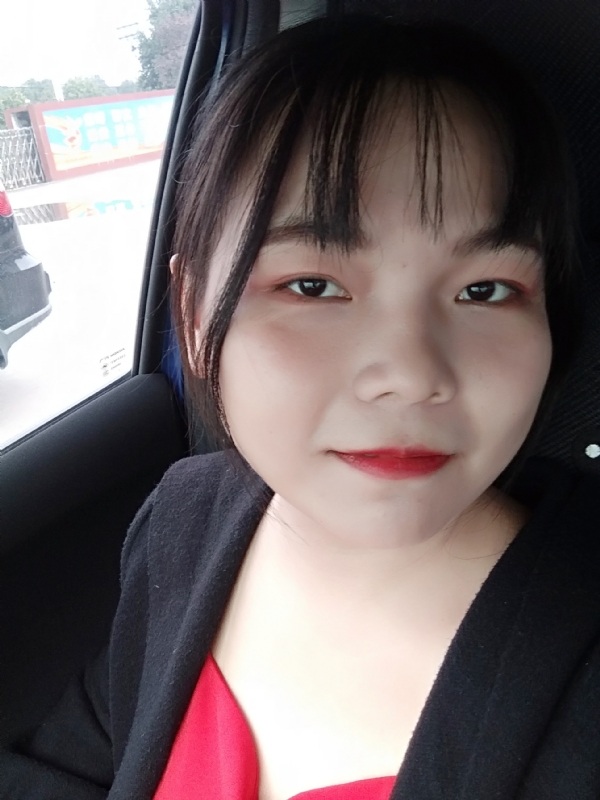 小五同学的第一张照片--梅州相亲服务中心