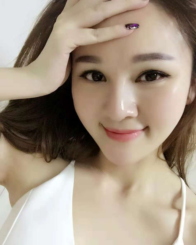 欣颖的第一张照片--梅州相亲服务中心