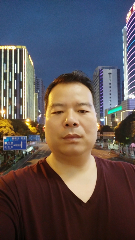 相爱一辈子的第一张照片--梅州相亲服务中心