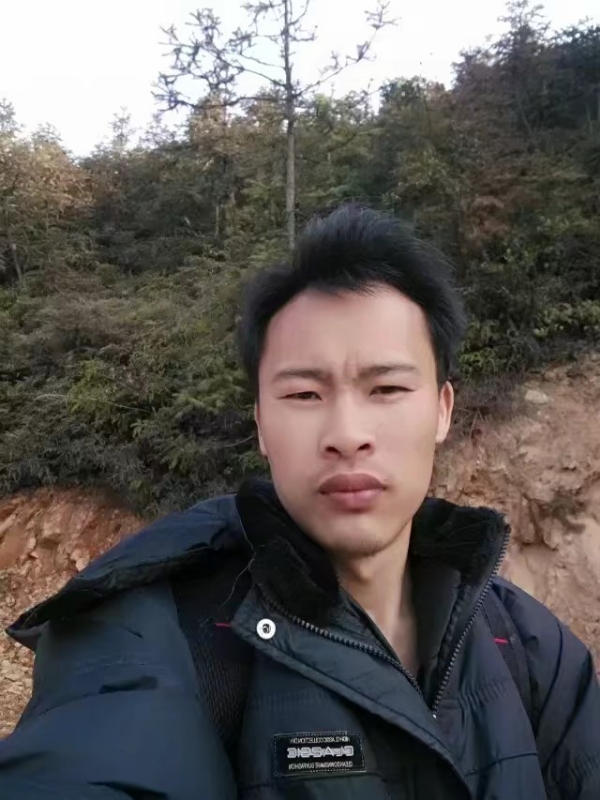 高富帅的第一张照片--梅州相亲服务中心