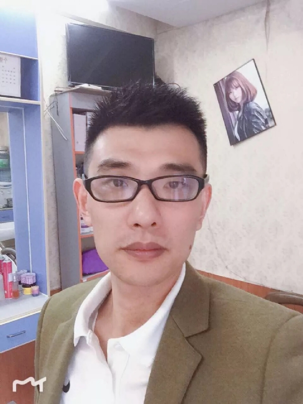 你的笨蛋的第一张照片--梅州相亲服务中心