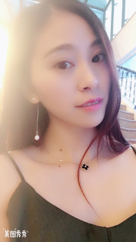 隨風的云的第一张照片--梅州相亲服务中心