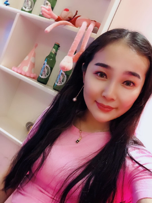 李雨菲的第一张照片--梅州相亲服务中心