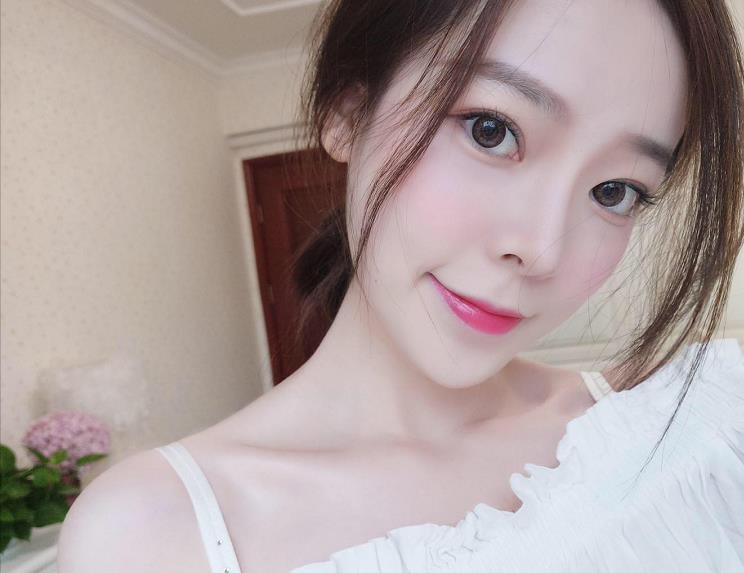 美伊i的第一张照片--梅州相亲服务中心