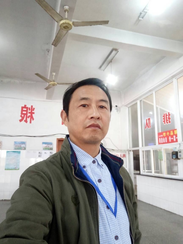 明月的第三张照片--梅州相亲服务中心