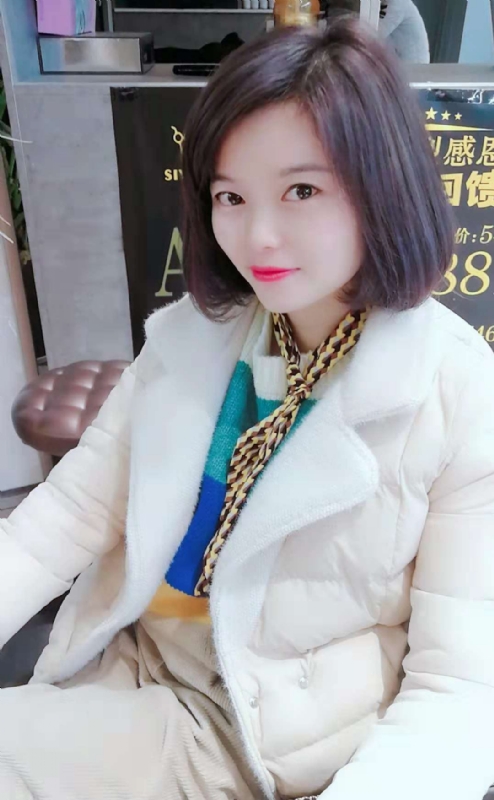 认真的雪的第一张照片--梅州相亲服务中心