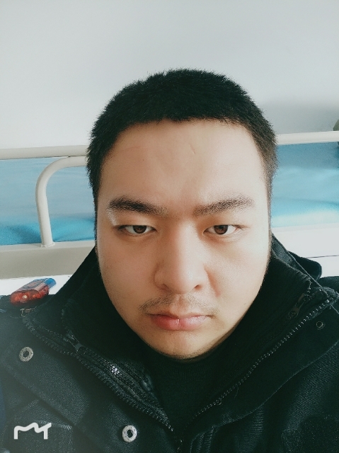 负重前行的第一张照片--梅州相亲服务中心