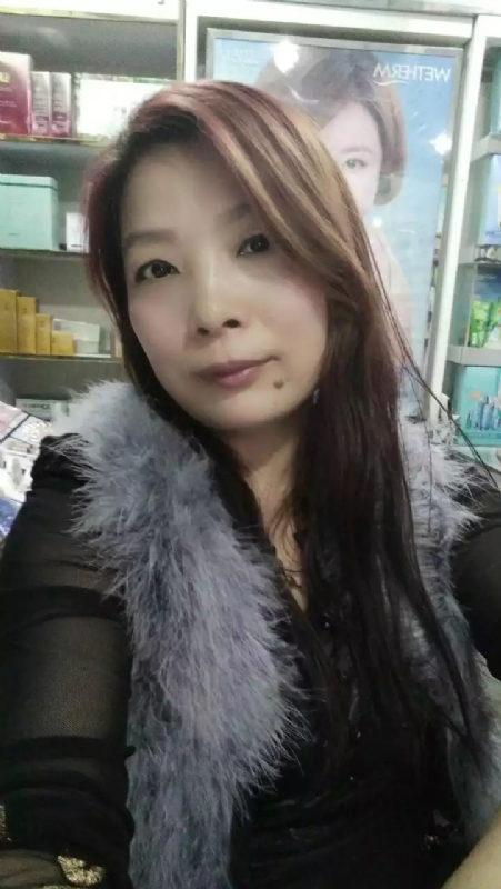 胡静的第二张照片--梅州相亲服务中心