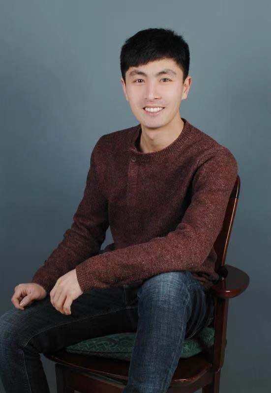 王泽的第二张照片--梅州相亲服务中心