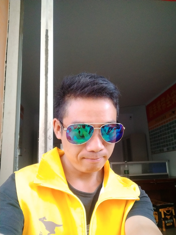 天荒地老的第一张照片--梅州相亲服务中心