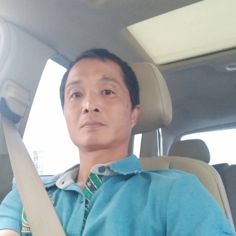 温柔男孩的第一张照片--梅州相亲服务中心