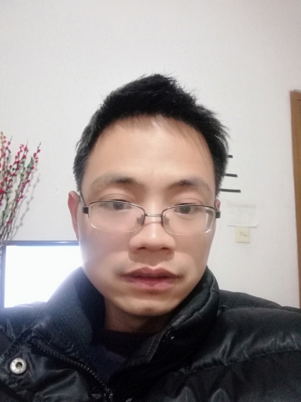 明月天涯的第一张照片--梅州相亲服务中心