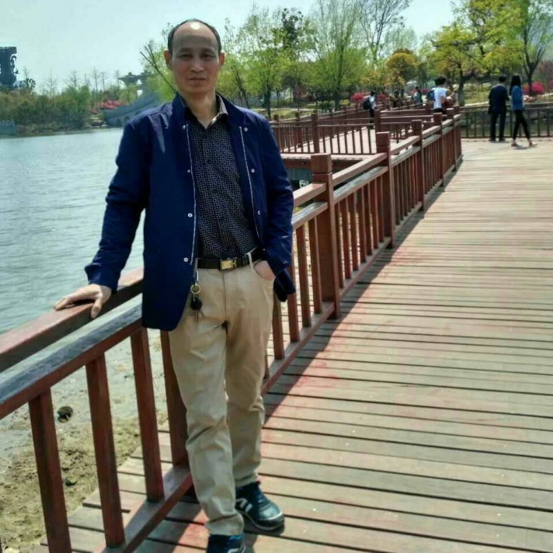 大随帅哥的第一张照片--梅州相亲服务中心