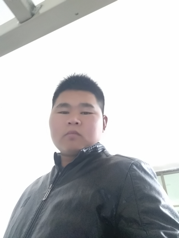 小哥的第一张照片--梅州相亲服务中心