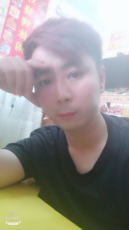 堆积情感的第二张照片--梅州相亲服务中心