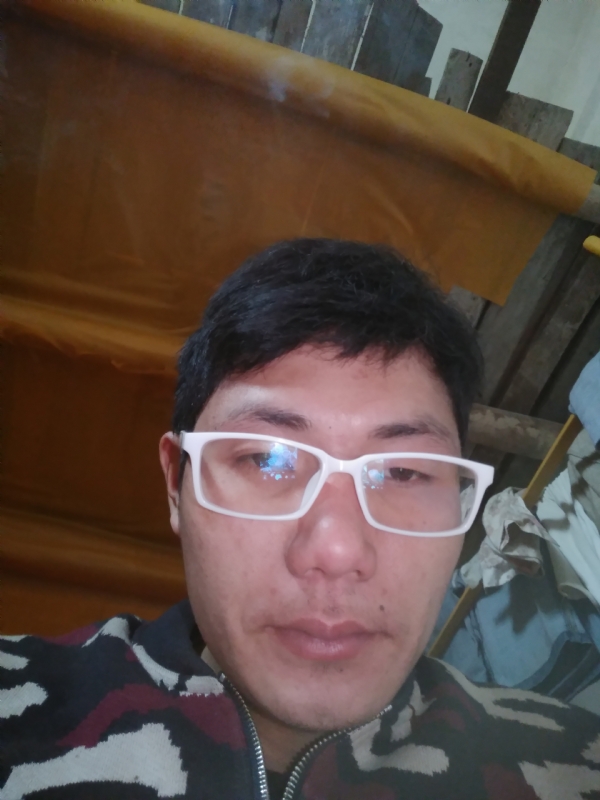 木心的第一张照片--梅州相亲服务中心