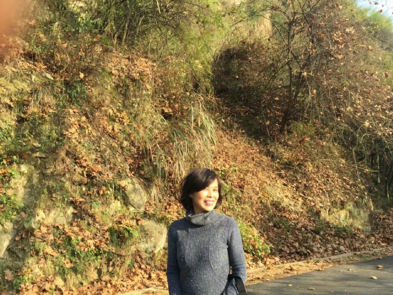 蠢蠢的第一张照片--梅州相亲服务中心