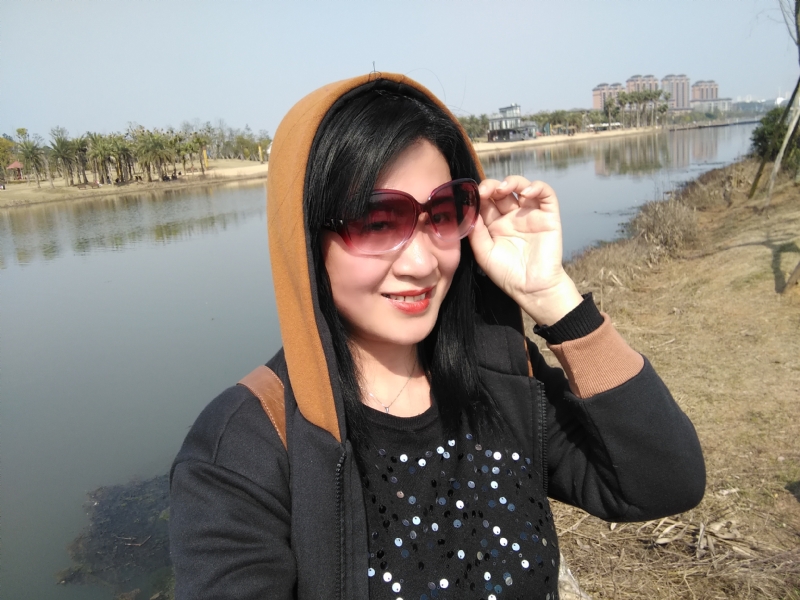 雅寻的第一张照片--梅州相亲服务中心