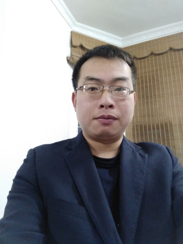 简单爱的第一张照片--梅州相亲服务中心