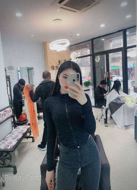 婷婷的第四张照片--梅州相亲服务中心