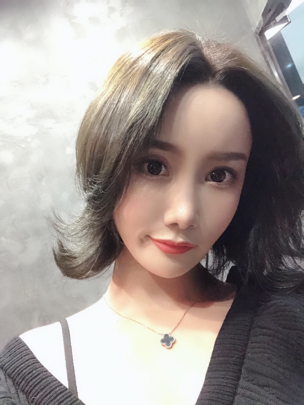 曼妥思的第一张照片--梅州相亲服务中心