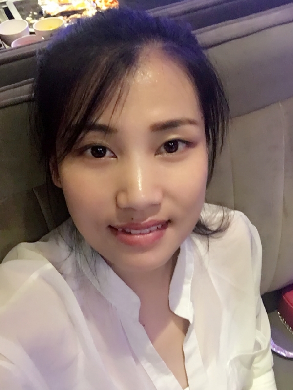 风尘的第一张照片--梅州相亲服务中心