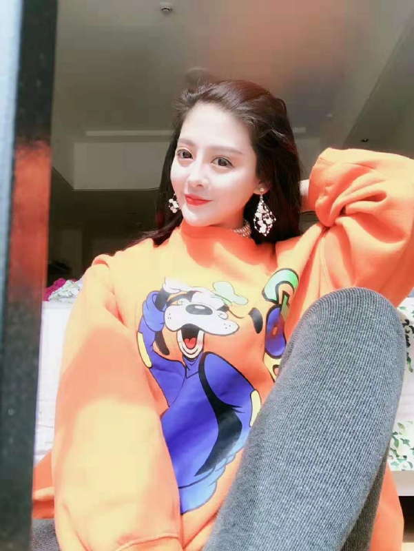 李梦瑶的第一张照片--梅州相亲服务中心