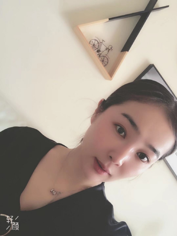 相拥未来的第三张照片--梅州相亲服务中心