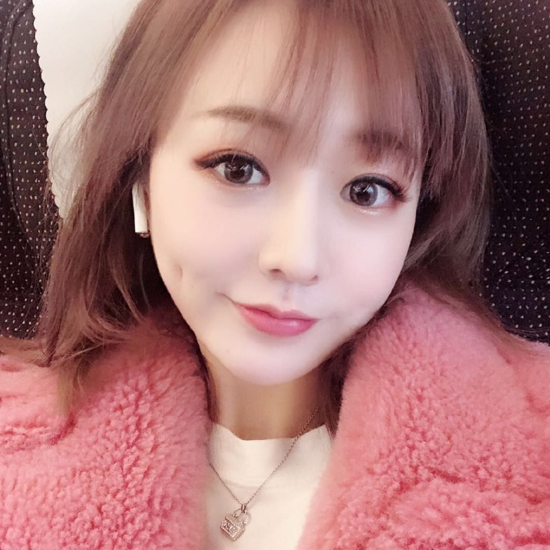 程程的第一张照片--梅州相亲服务中心