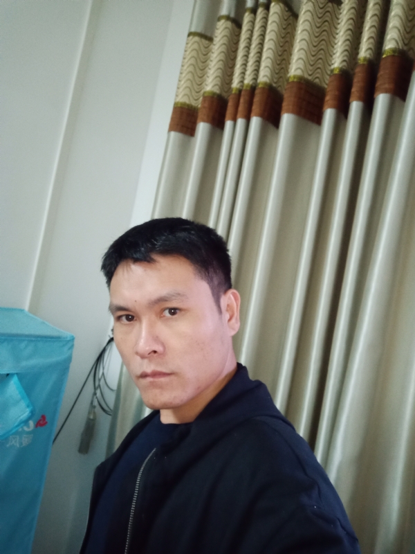 心如止水的第一张照片--梅州相亲服务中心