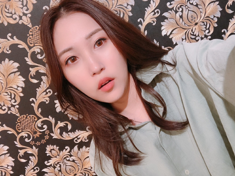 張婕兒的第一张照片--梅州相亲服务中心