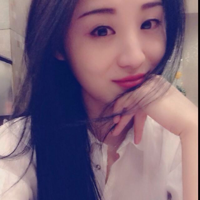 在水一方的第一张照片--梅州相亲服务中心