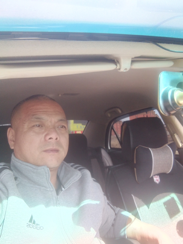 缘的第一张照片--梅州相亲服务中心