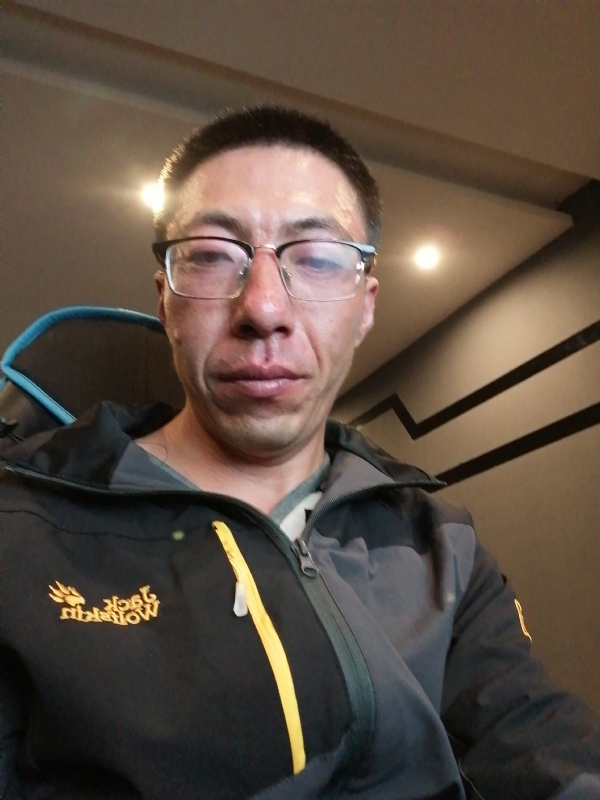 千年等你的第一张照片--梅州相亲服务中心