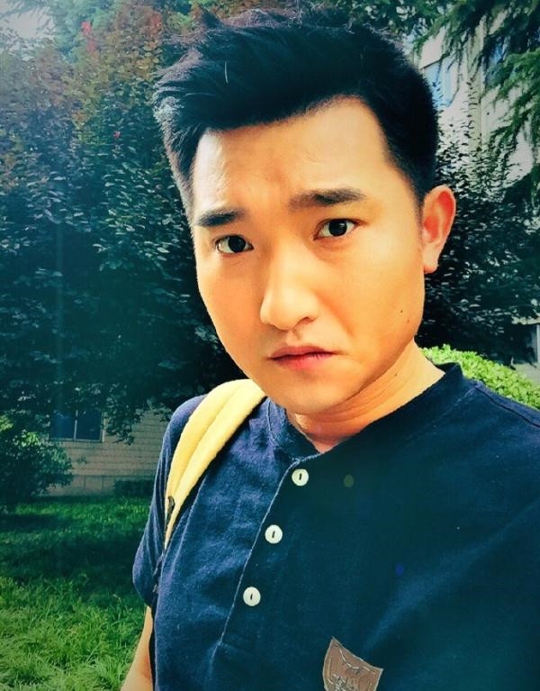 奋斗的第一张照片--梅州相亲服务中心