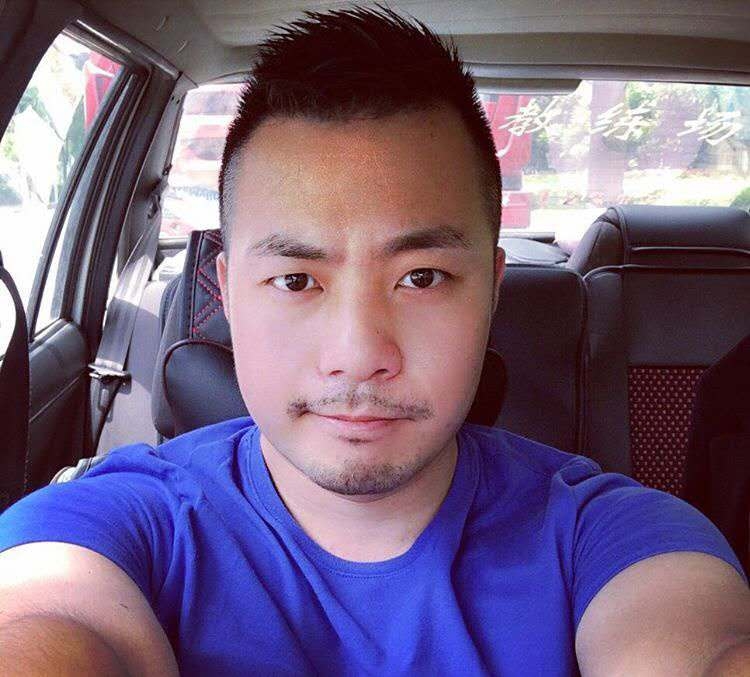 刘江平的第三张照片--梅州相亲服务中心