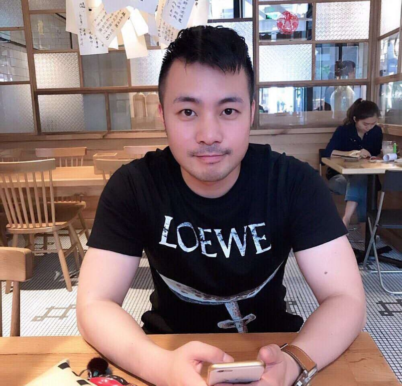 刘江平的第四张照片--梅州相亲服务中心