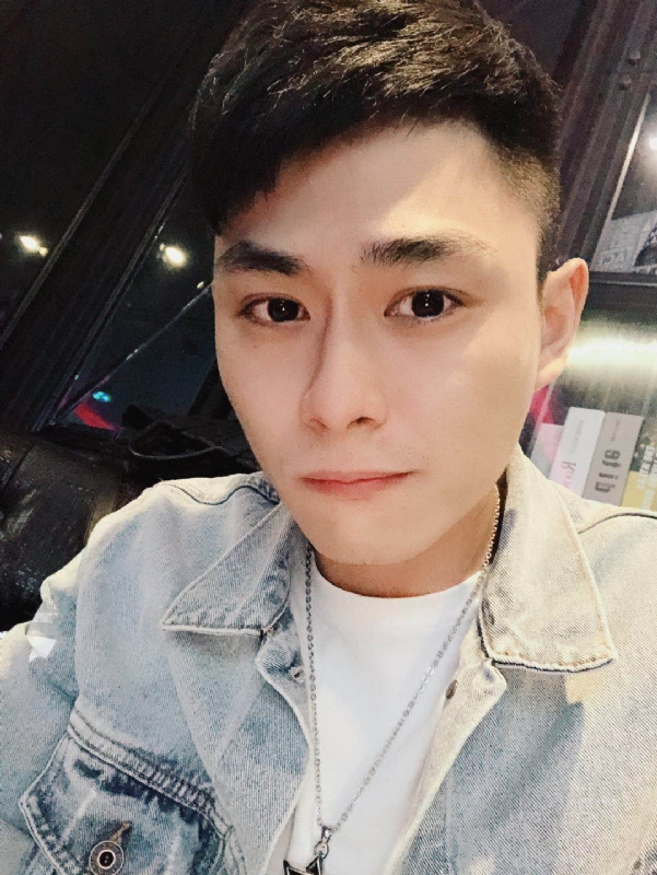 浩浩的第一张照片--梅州相亲服务中心