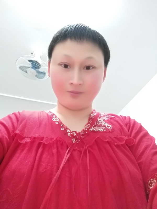 彩虹姐姐永不言弃的第一张照片--梅州相亲服务中心