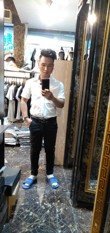 卢家福的第一张照片--梅州相亲服务中心