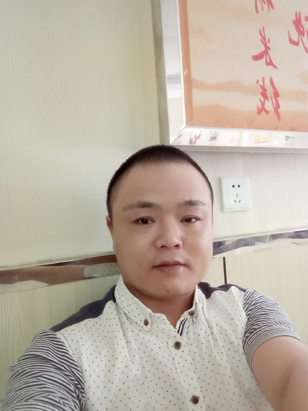 风云淡的第一张照片--梅州相亲服务中心