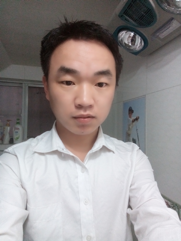 夜凉露沾衣的第二张照片--梅州相亲服务中心