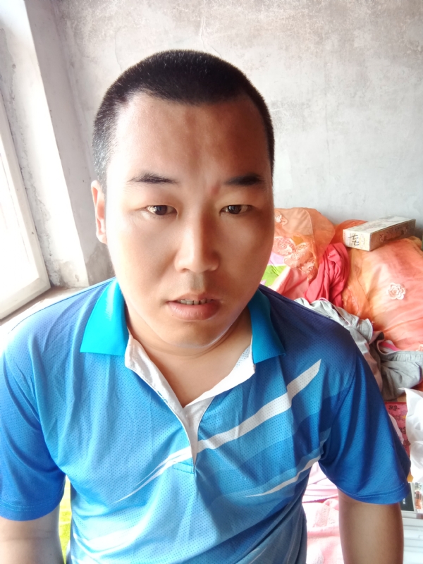 灰太狼的第一张照片--梅州相亲服务中心