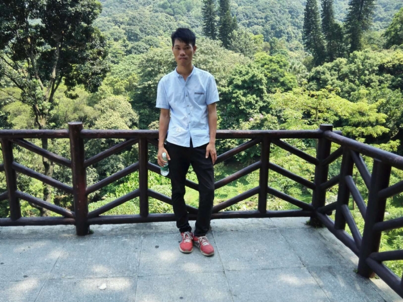 小进的第一张照片--梅州相亲服务中心