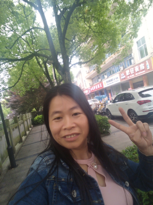 平凡的第一张照片--梅州相亲服务中心