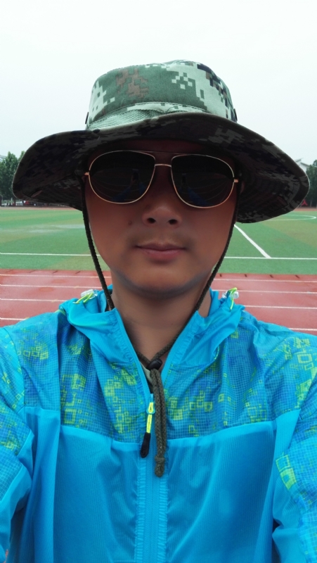 银尘的第一张照片--梅州相亲服务中心